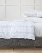 Load image into Gallery viewer, Huntington Linen Duvet
