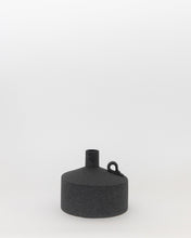 Load image into Gallery viewer, Metropolitan Vase
